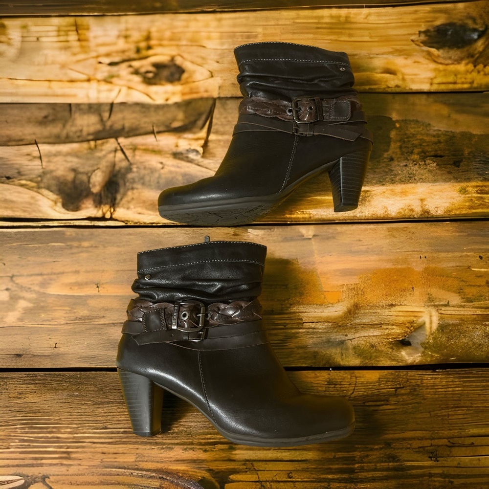 PIKOLINOS Black Ankle Boots with Brown Accents